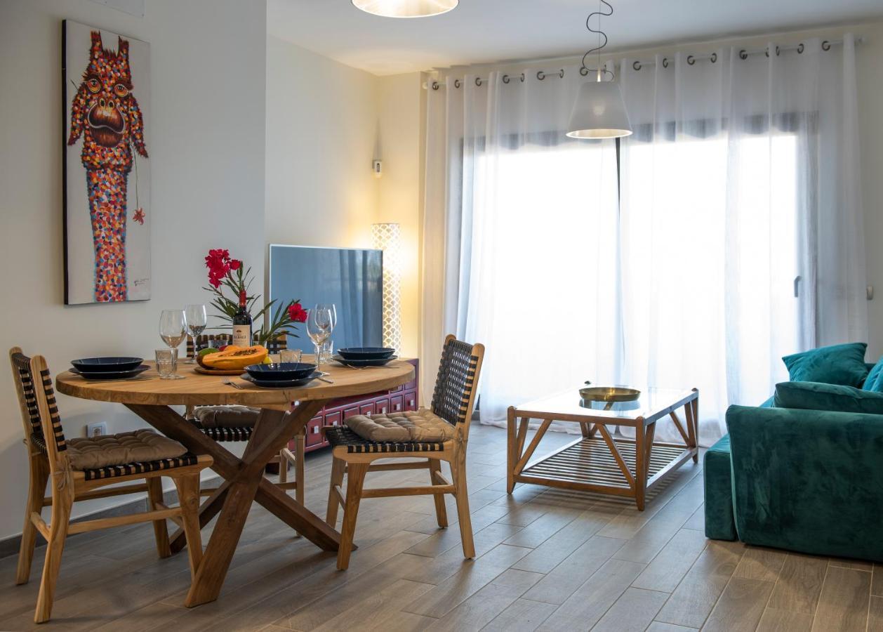 View Luxury Apartment: Beachfront Golf Retreat Caleta De Fuste