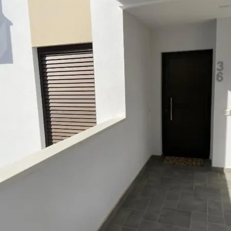 Green View Luxury Apartment: Beachfront Golf Retreat Caleta De Fuste Exterior photo